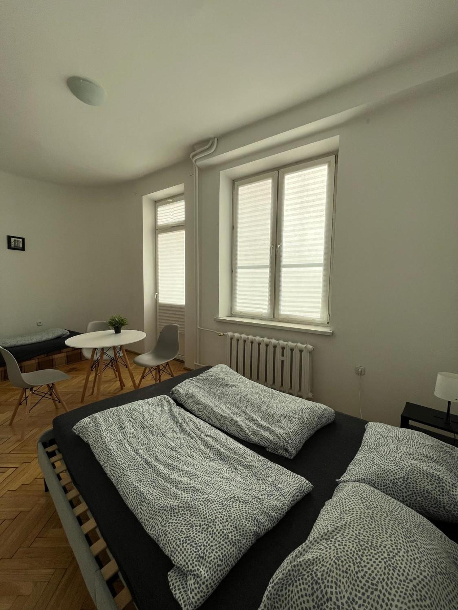 Room In Old Town كراكوفيا المظهر الخارجي الصورة